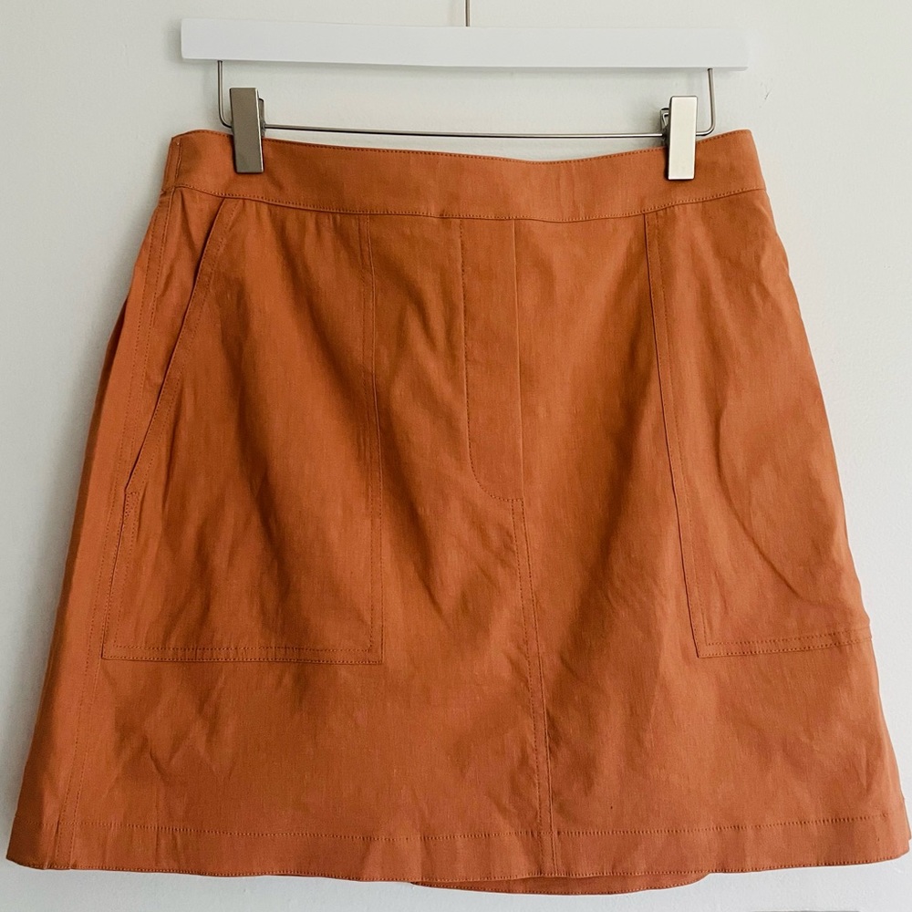 THEORY NWT Melon Stitched Pocket Skirt